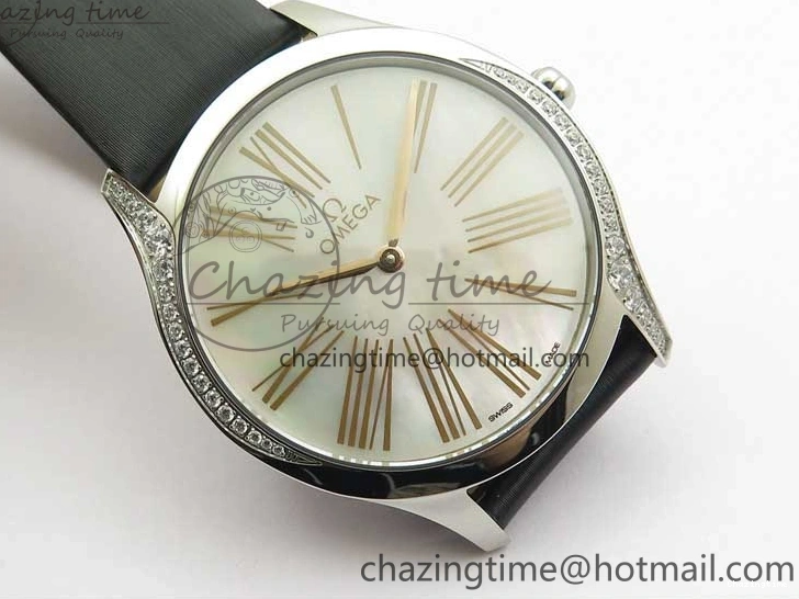 0420 StreetReady Ladies’ De Ville Trésor Diamond SS 3AF 1:1 Best Edition White MOP Dial RG Markers On Black Fabric strap Swiss Quartz 7884